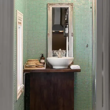 Charming And Classic Apartment Stavanger