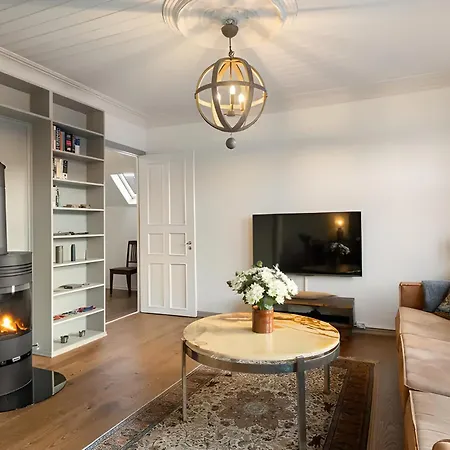 Apartment Charming And Classic