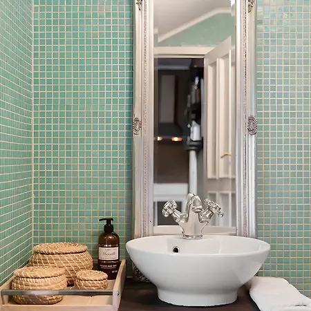 Charming And Classic Apartamento